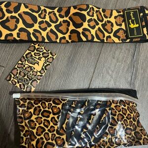 Suzie kb leopard glute band new with tags